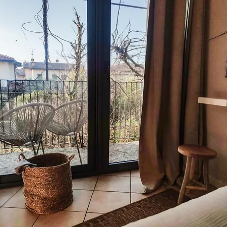 Veranda Apartment *